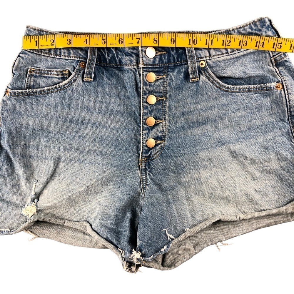 Universal Thread Vintage Mini Button Fly Raw Hem … - image 5